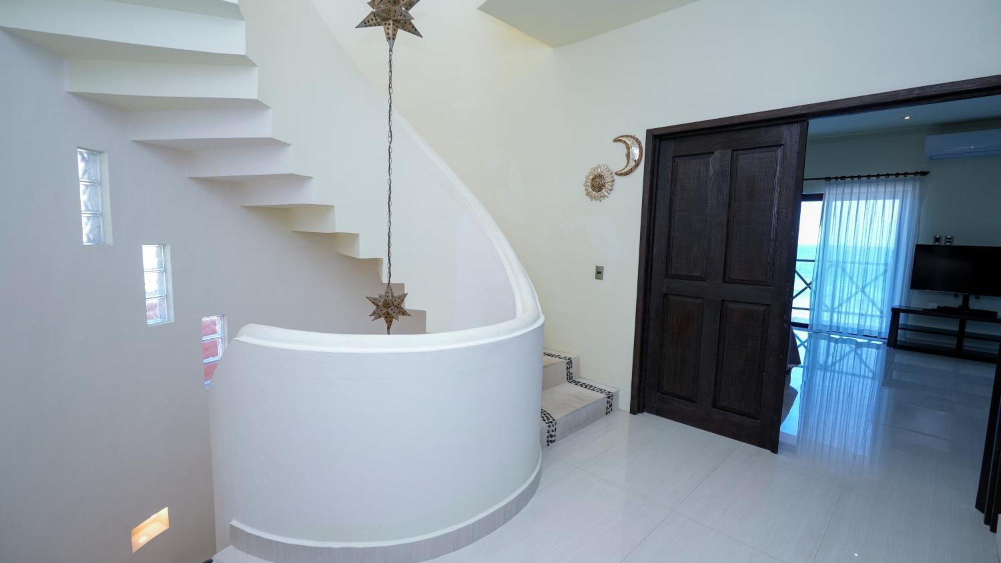 Casa Javi- Ocean Front Located Mid Isla Mujeres Villa Dış mekan fotoğraf